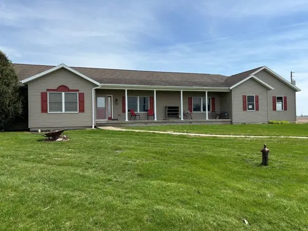 3053 E 1900 North Road, Sheldon, IL 60966