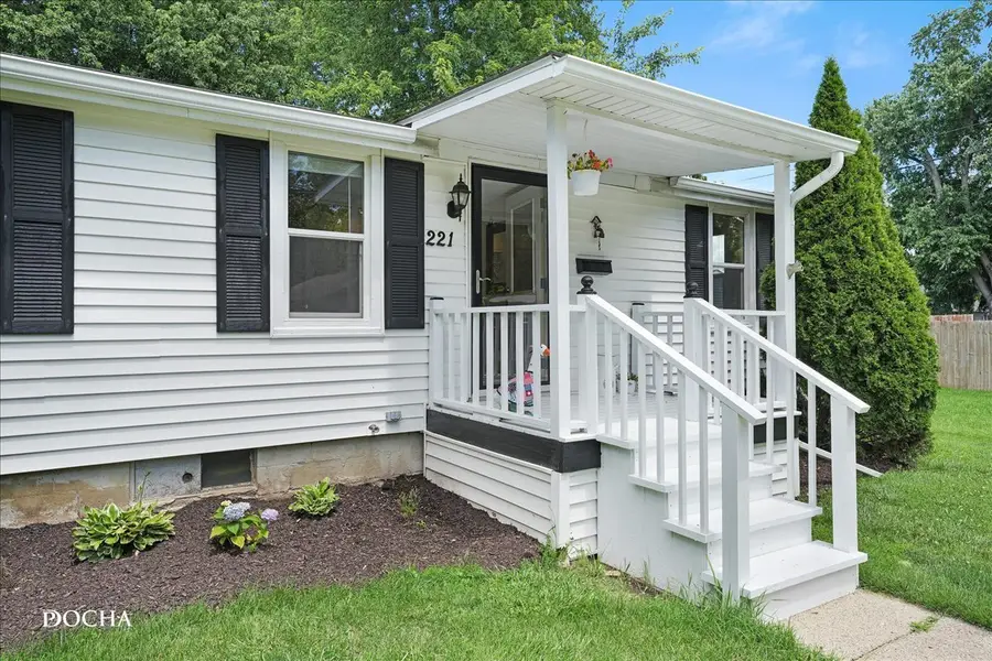 221 Boulevard Street, Sandwich, IL 60548 - #3