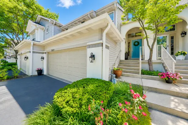 2422 Palazzo Drive, Buffalo Grove, IL 60089