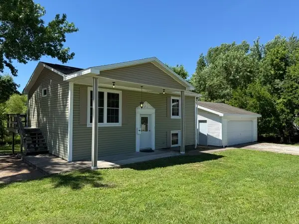 303 Prentice Street, Carterville, IL 62918