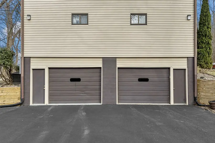 25 Cherry Hill Court, Hampton, IL 61256 - #2