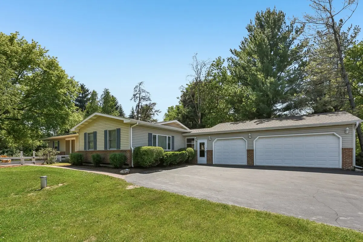 6511 Sands Road, Crystal Lake, IL 60014 - #1