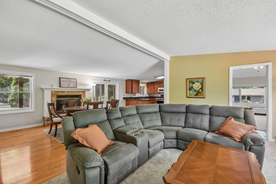 6511 Sands Road, Crystal Lake, IL 60014 - #3