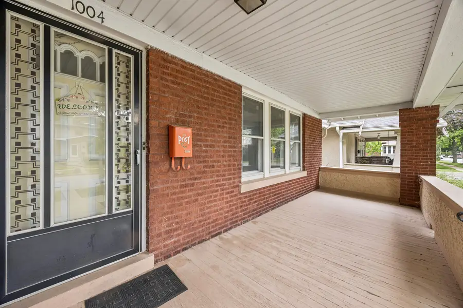 1004 Mapleton Avenue, Oak Park, IL 60302 - #3