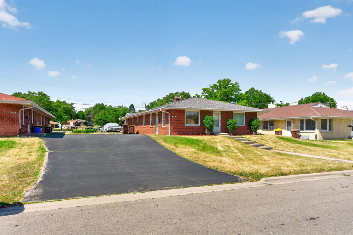 2611 Canterbury Lane, Rockford, IL 61101 - #1