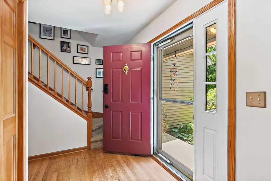 924 S Locust Street, Sycamore, IL 60178 - #3