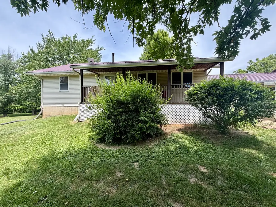 17179 Swisher Hill Road, Dewitt, IL 61735 - #2