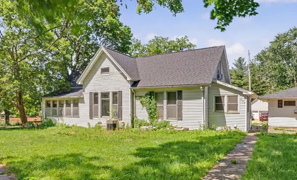 307 S Lincoln Street, Mahomet, IL 61853