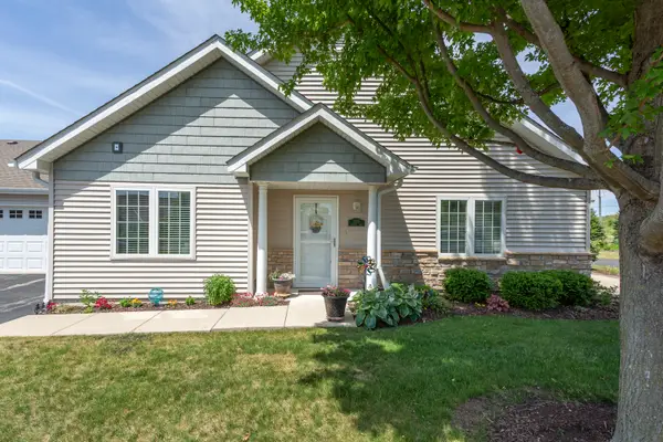 2035 Somerset Lane #2035, Sycamore, IL 60178