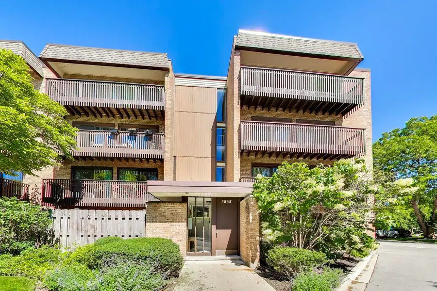 1845 Tanglewood Drive #3D, Glenview, IL 60025 - #2