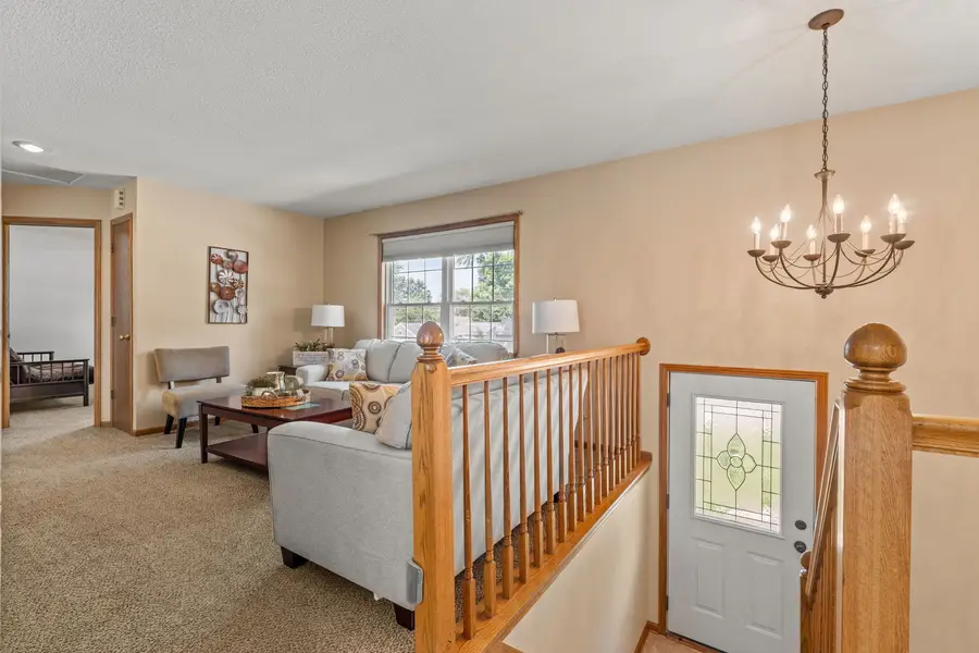 3004 N Gaines Street, Davenport, IA 52804 - #3