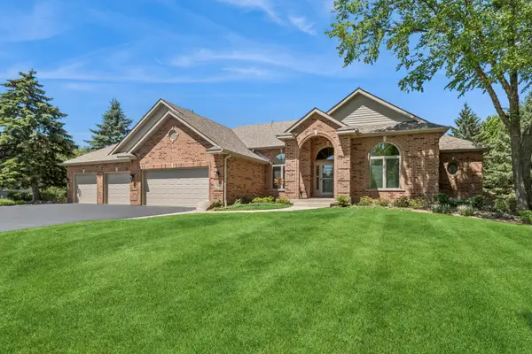10907 Red Hawk Lane, Spring Grove, IL 60081