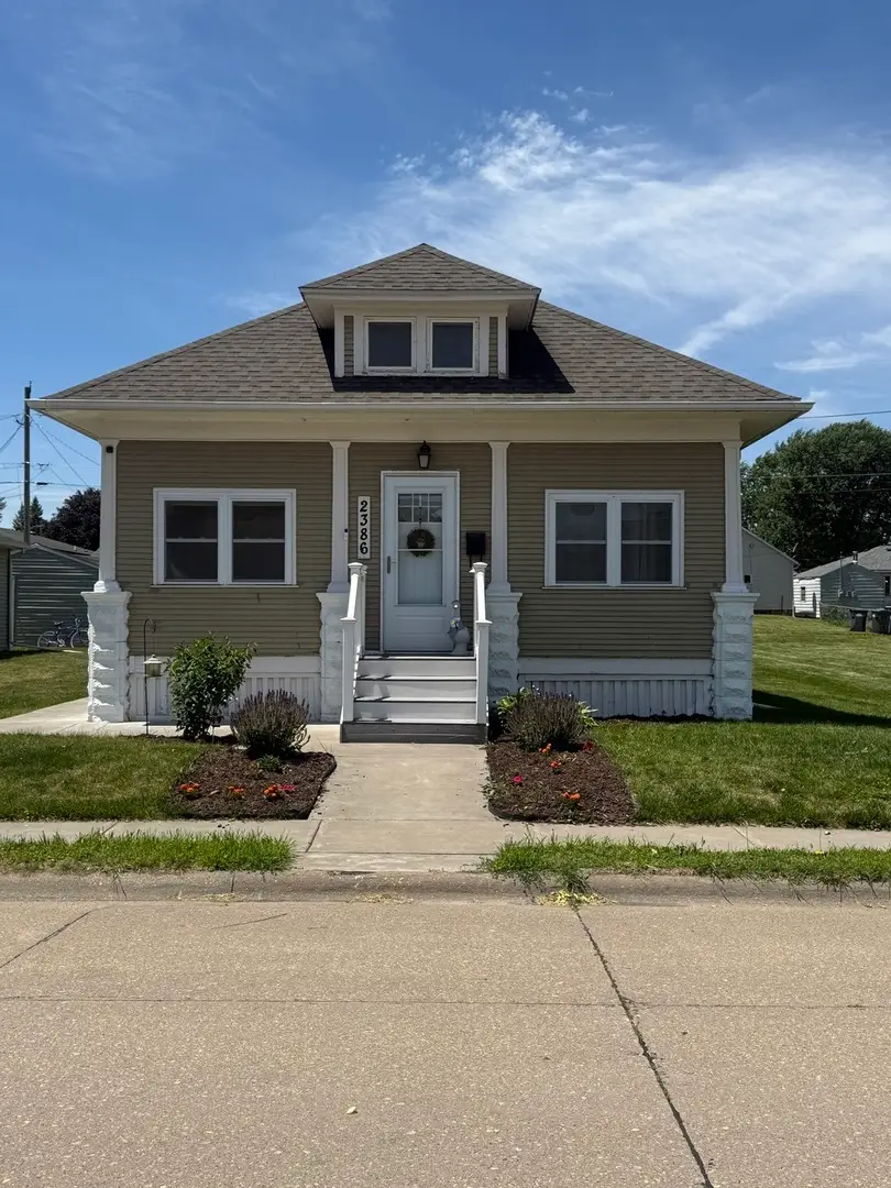 2386 Chancy Street, Clinton, IA 52732 - #1