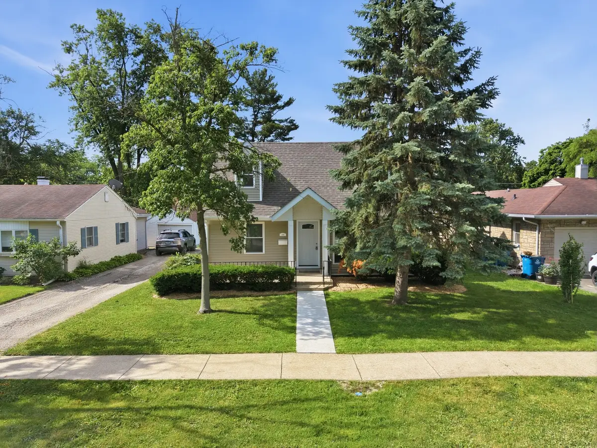 696 1st Street, Crete, IL 60417 - #1