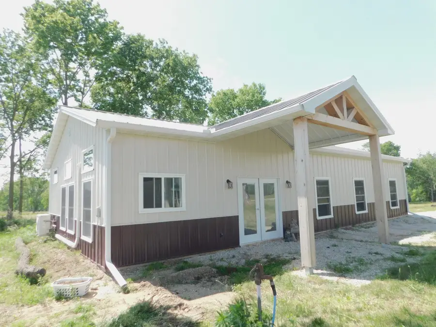 5551 Il Highway 26, Hennepin, IL 61327 - #2
