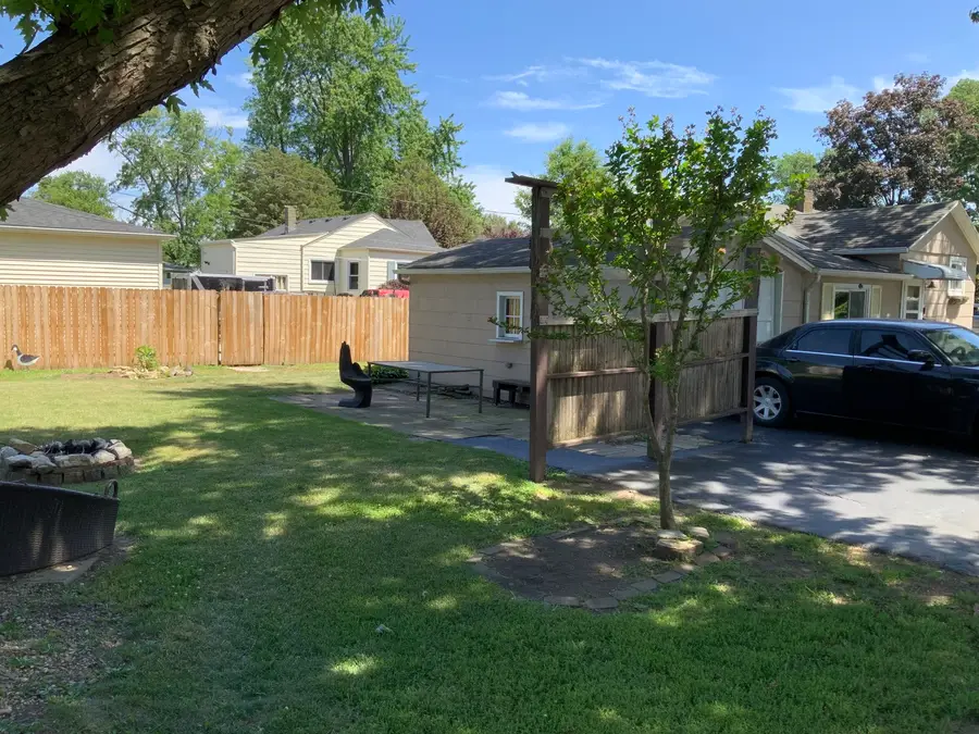 2215 E Washington Street S, Joliet, IL 60433 - #2