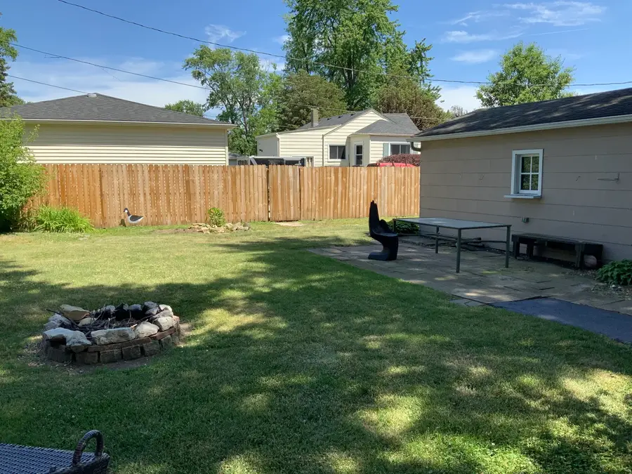2215 E Washington Street S, Joliet, IL 60433 - #3