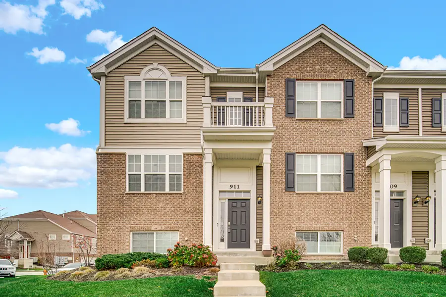 911 Charlton Lane, Naperville, IL 60563 - #2