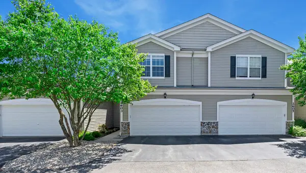 2603 Kendall Crossing, McHenry, IL 60051