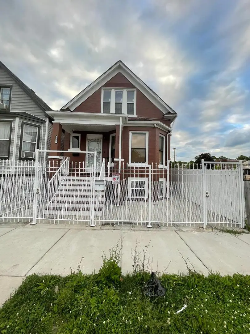 906 W 71st Street, Chicago, IL 60621 - #1