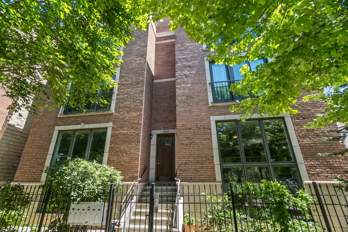 1621 N Mozart Street #1S, Chicago, IL 60647 - #1
