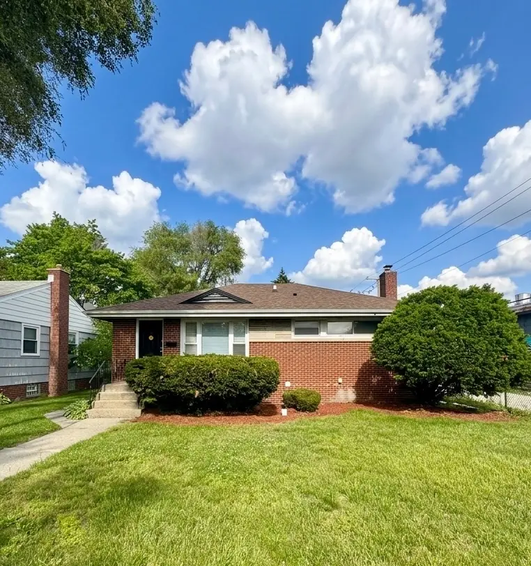 461 Clyde Avenue, Calumet City, IL 60409 - #1