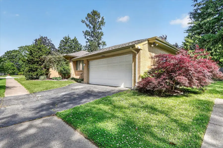 3104 Pioneer Drive, Rockford, IL 61107 - #3
