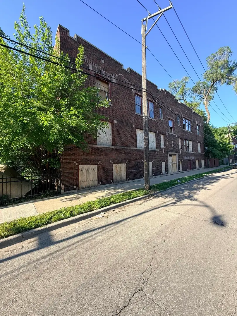 Address Withheld By Seller, Chicago, IL 60644 - #3