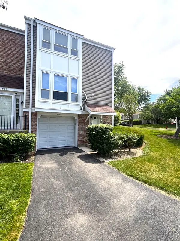 1863 Williamsburg Drive #1863, Hoffman Estates, IL 60169