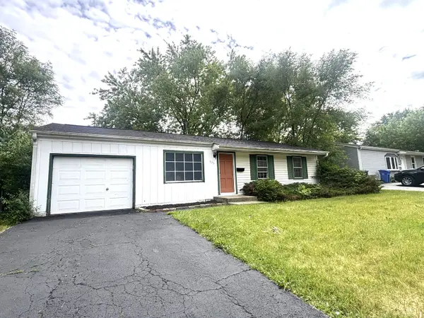 533 Gentle Breeze Terrace, Carpentersville, IL 60110