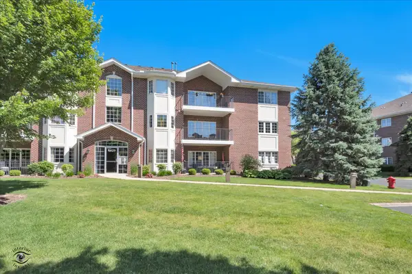 13129 Timber Trail #202, Palos Heights, IL 60463
