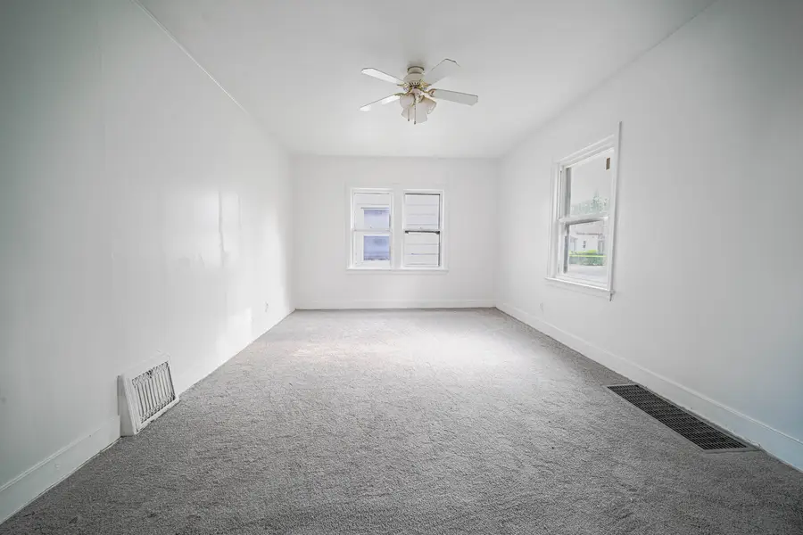 682 S Osborn Avenue, Kankakee, IL 60901 - #3