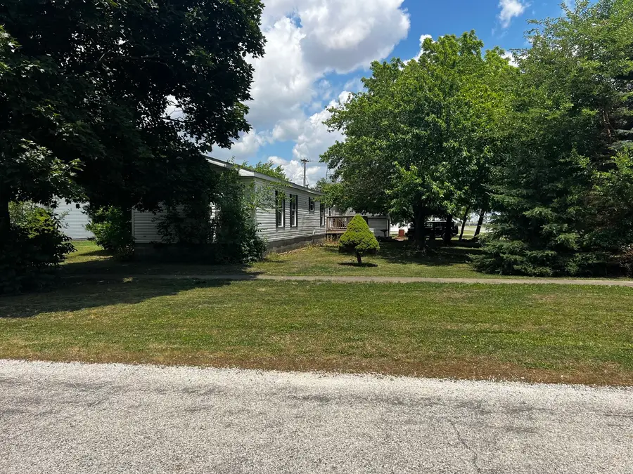 510 N Vermillion Street, Paxton, IL 60957 - #2