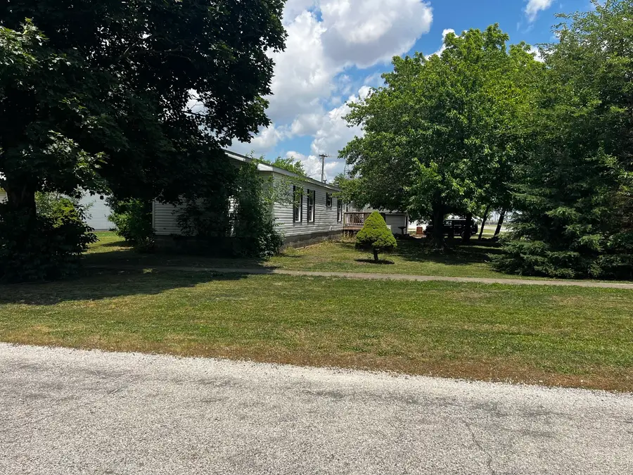 510 N Vermillion Street, Paxton, IL 60957 - #3