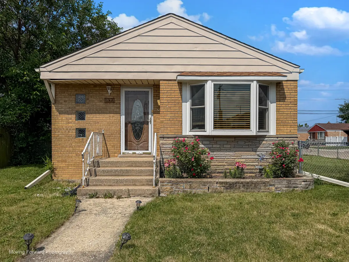8128 S Komensky Avenue, Chicago, IL 60652 - #1