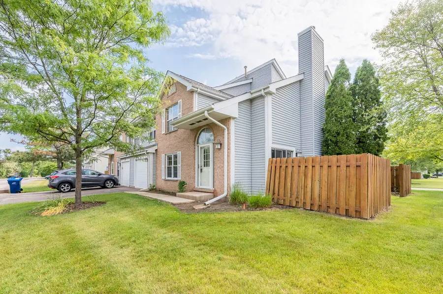 255 Cumberland Court, Gurnee, IL 60031 - #2