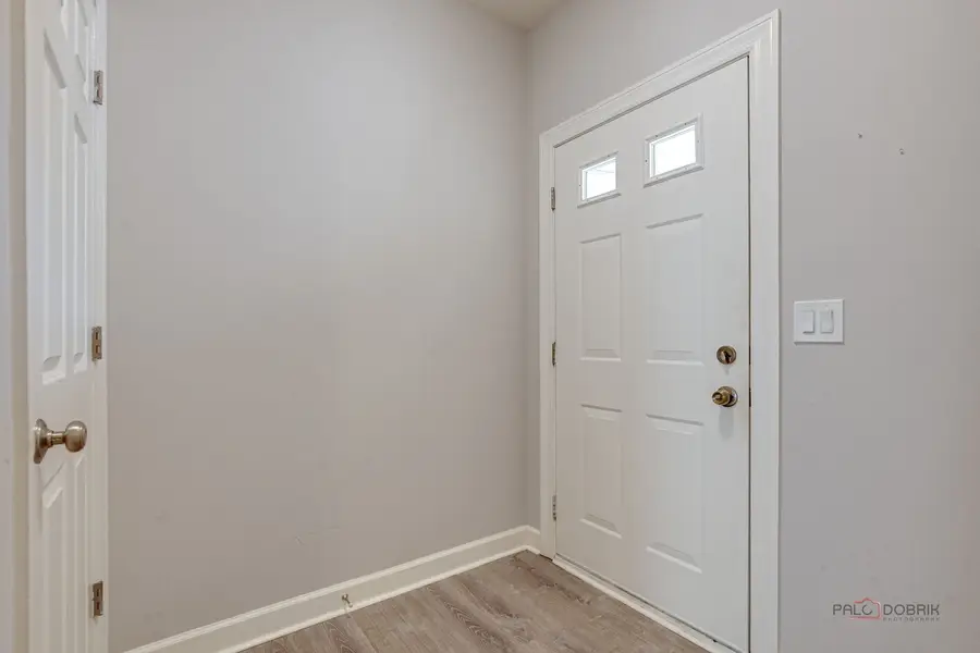 3124 Falling Waters Lane #3124, Lindenhurst, IL 60046 - #3