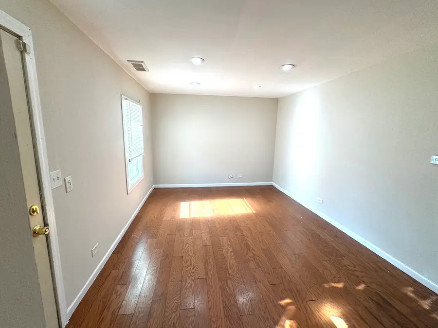 1851 Mckool Avenue, Streamwood, IL 60107 - #3