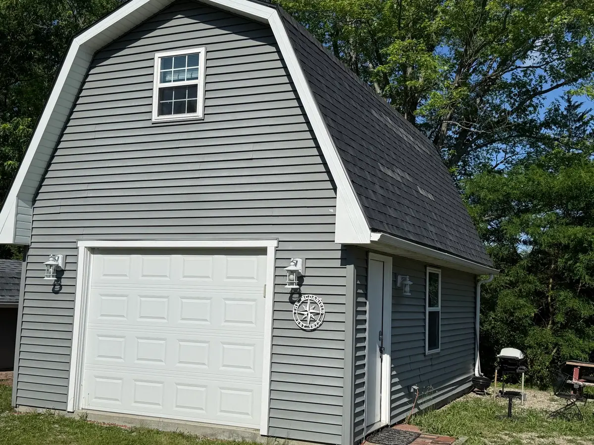 317 W Autumn Drive, Oakwood, IL 61858 - #1