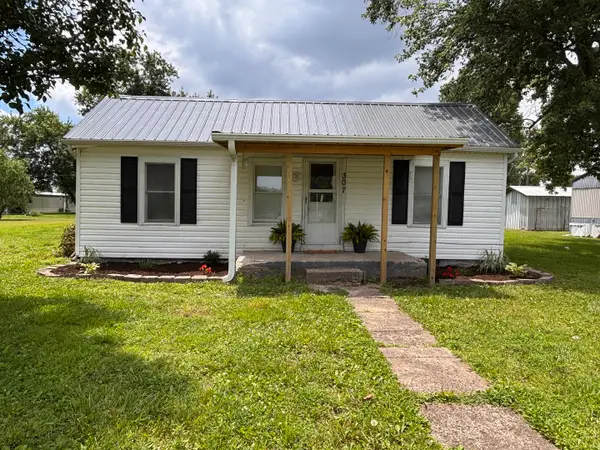 307 Casey Street, Woodlawn, IL 62898