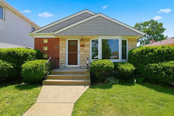 6837 Davis Street, Morton Grove, IL 60053