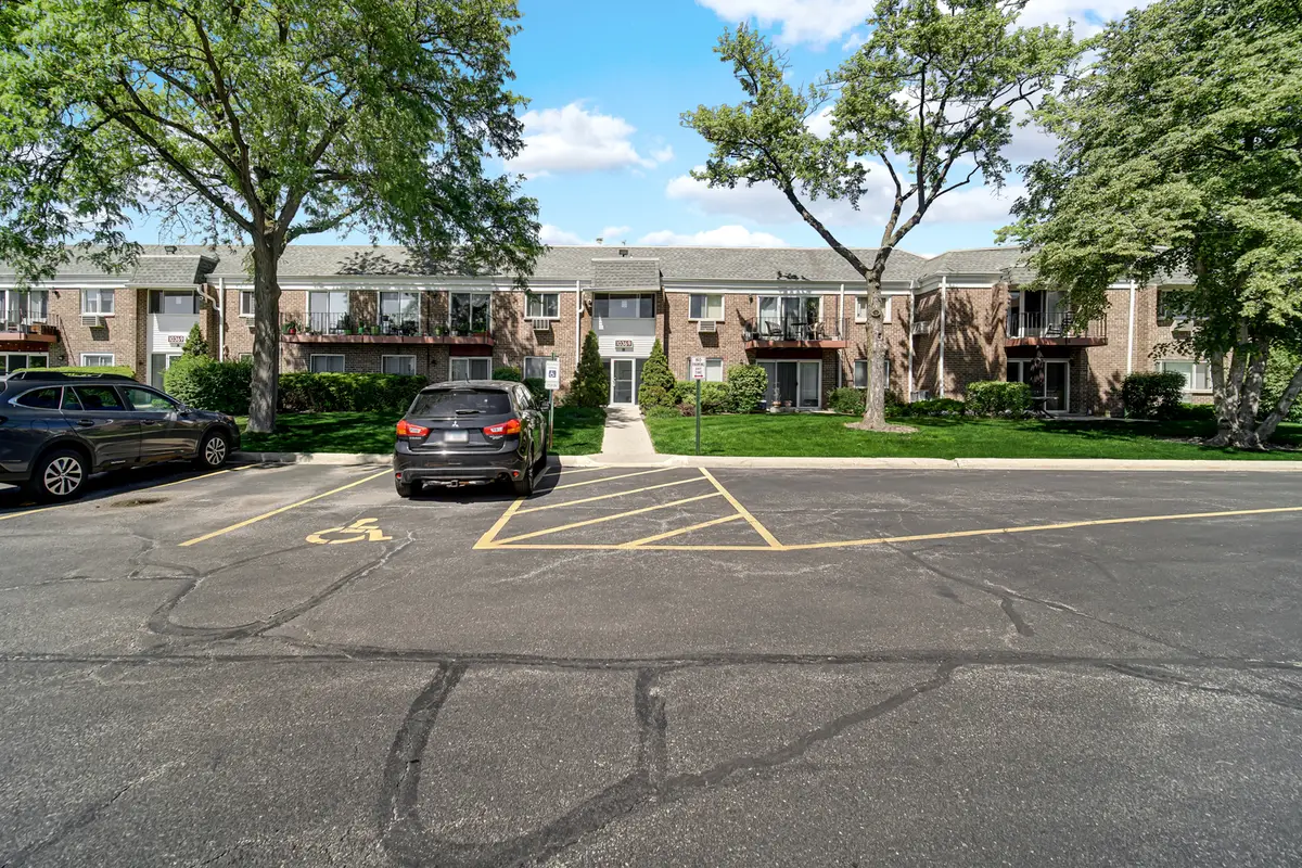 10369 Dearlove Road #1F, Glenview, IL 60025 - #1