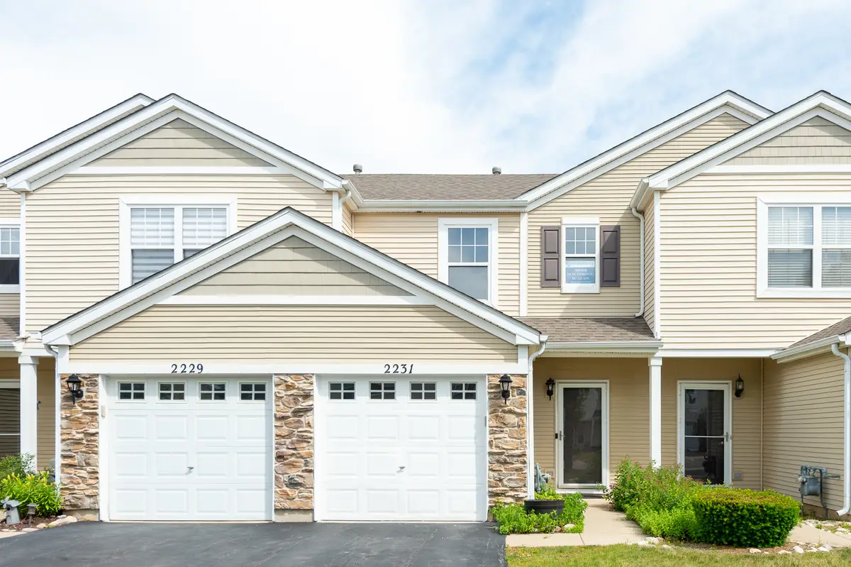 2231 Flagstone Lane, Carpentersville, IL 60110 - #1
