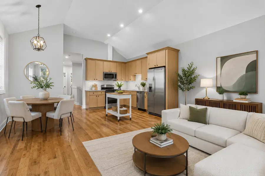 555 N Springfield Avenue, Chicago, IL 60624 - #3