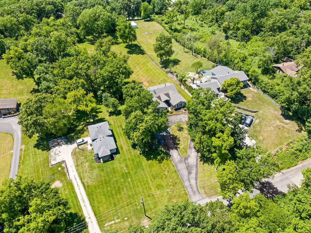 11S056 Madison Street, Burr Ridge, IL 60527 - #1