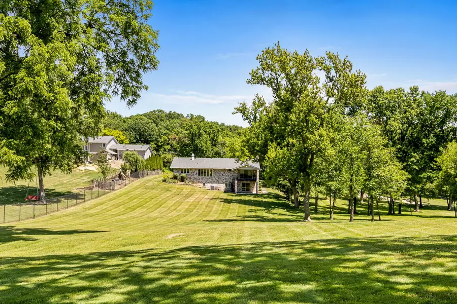 11S056 Madison Street, Burr Ridge, IL 60527 - #3