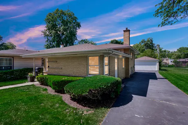 1112 Hickory Road, Homewood, IL 60430