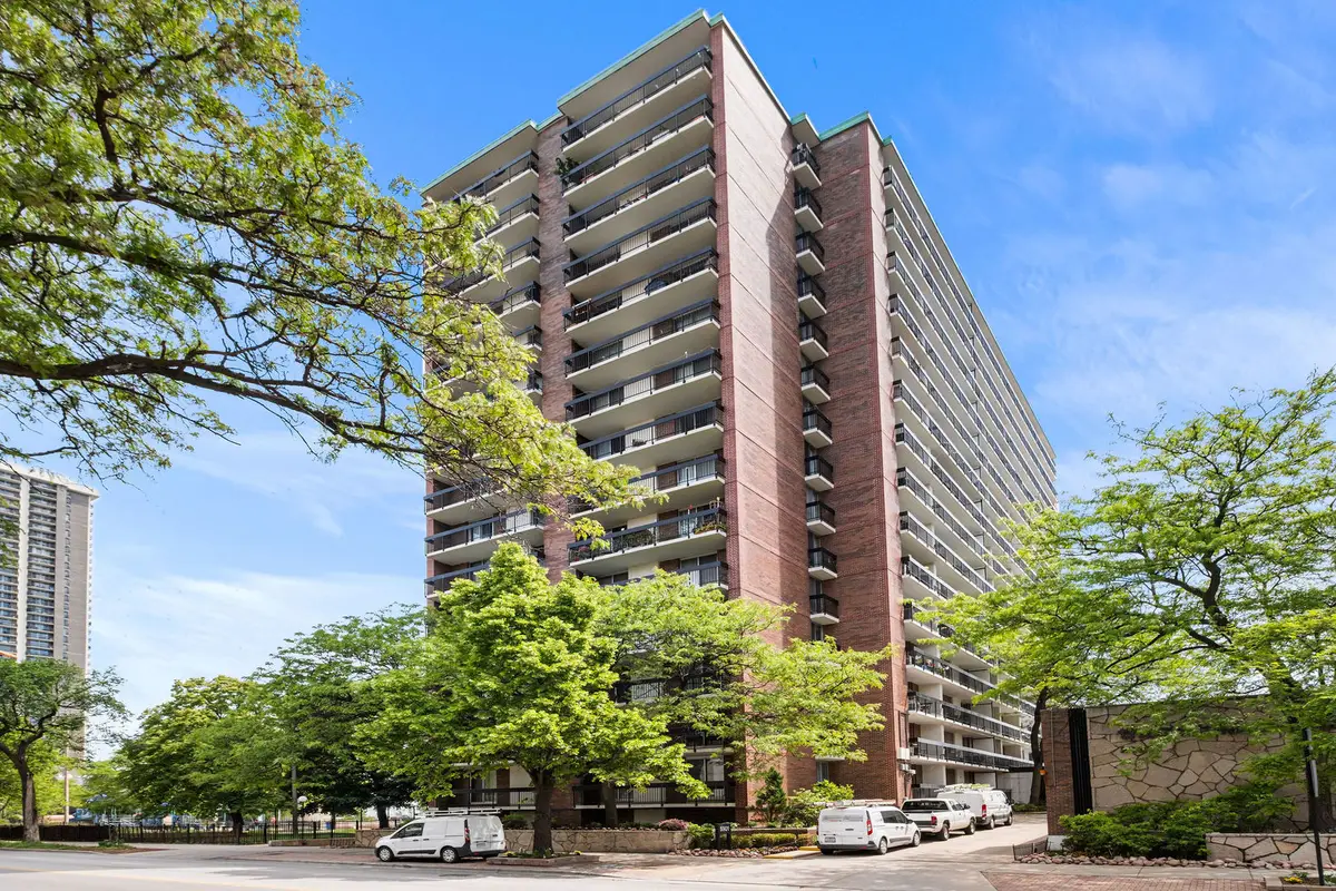 5901 N Sheridan Road #2C, Chicago, IL 60660 - #1