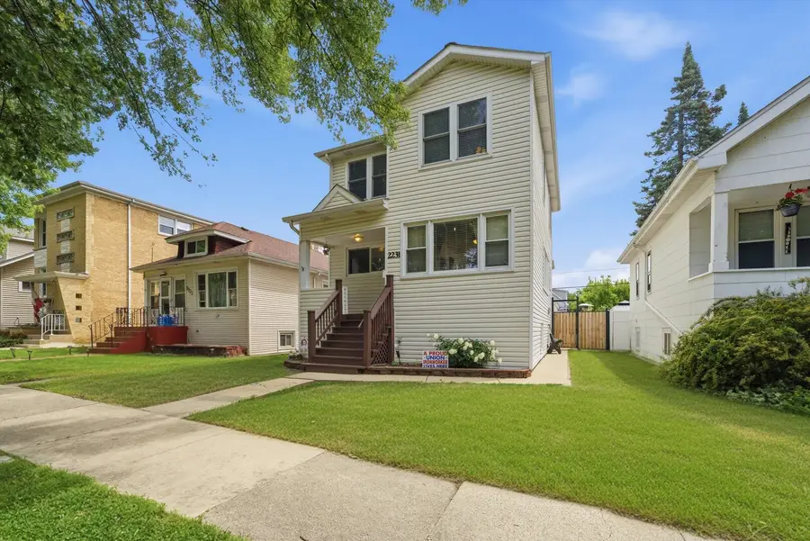 2231 N 75th Avenue, Elmwood Park, IL 60707 - #2