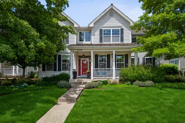 2566 Fielding Drive, Glenview, IL 60026